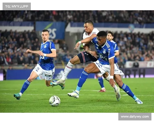 法甲联赛精彩回顾：聚焦本轮焦点战及精彩进球瞬间分析