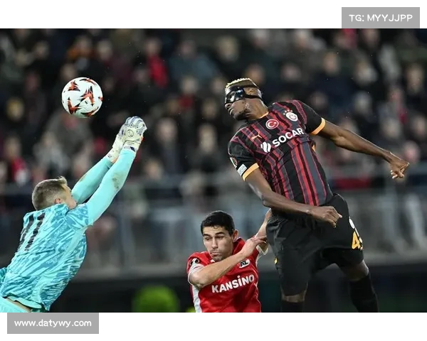 阿莫林：新援潜力未尽 中锋支点缺失影响球队表现